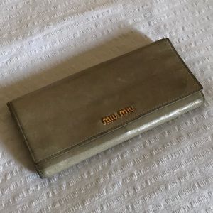 Miu Miu Grey Taupe Leather Rectangular Chic Wallet